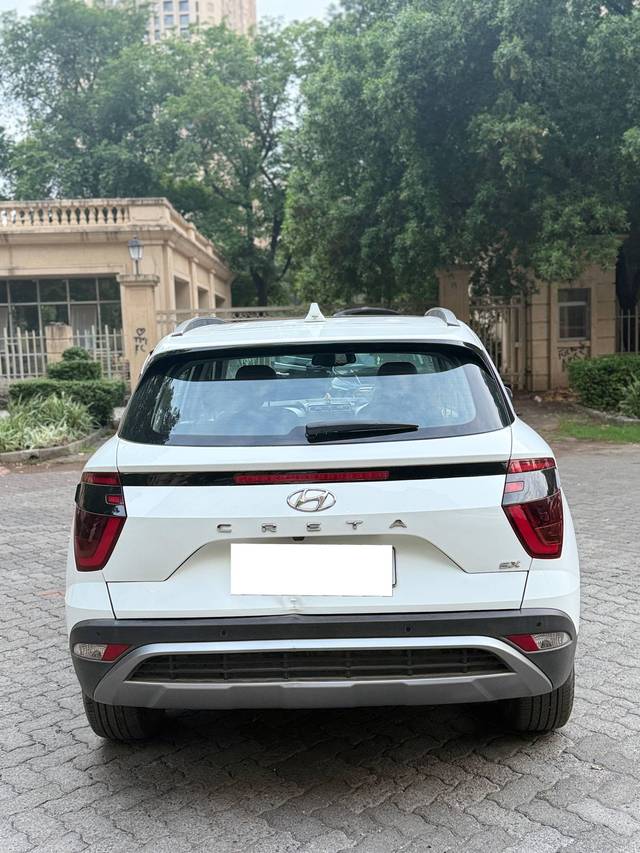 https://images10.gaadi.com/usedcar_image/4566663/original/processed_af894b38-adf1-4ade-a058-6db8dda4cf14.jpg?imwidth=6402