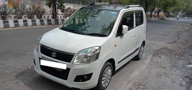 https://images10.gaadi.com/usedcar_image/4566666/original/processed_2dbdc23ed9624d95d63139045881b01e.jpg?imwidth=6402