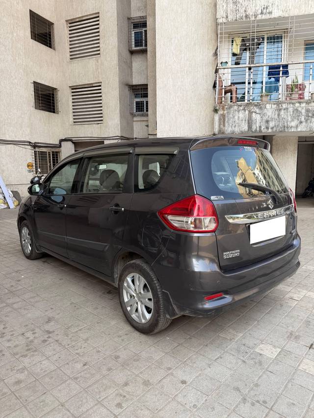 https://images10.gaadi.com/usedcar_image/4566682/original/processed_cbd0a84c-61de-4e67-920d-455fcf0db6b8.jpg?imwidth=6402