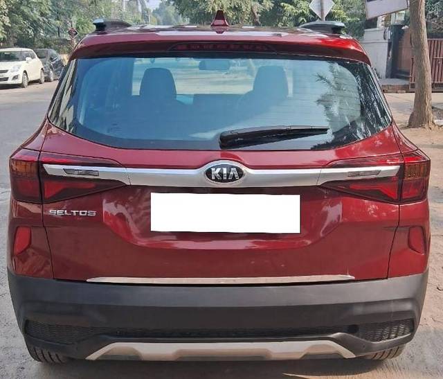 https://images10.gaadi.com/usedcar_image/4566702/original/processed_ad6048eebbd38ab360d4e61147e2ce08.jpg?imwidth=6402
