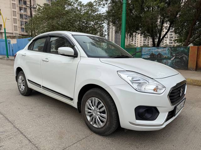 https://images10.gaadi.com/usedcar_image/4566705/original/processed_c451a82e-543e-405b-9e17-64ecb2b9acb2.jpg?imwidth=6400