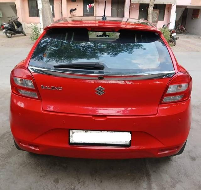 https://images10.gaadi.com/usedcar_image/4566707/original/processed_299033cea056924a67f4a67d4c7833cc.jpg?imwidth=6401