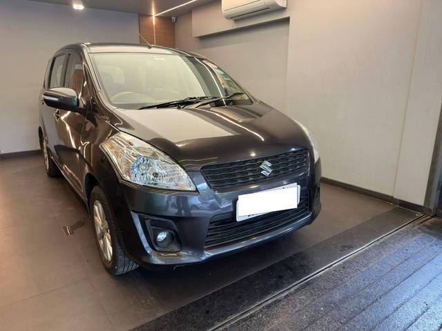 https://images10.gaadi.com/usedcar_image/4566711/original/processed_b94034547d80872beaac7c022b5b6cfd.jpeg?imwidth=6401