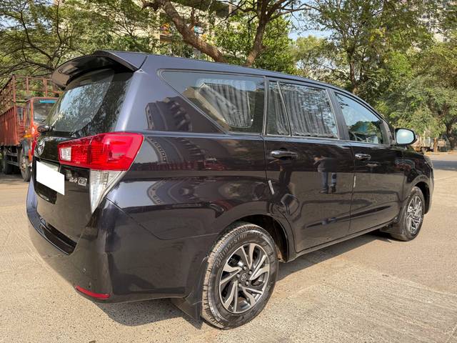 https://images10.gaadi.com/usedcar_image/4566744/original/processed_aa76a446-fa38-4bb7-9f2d-e84458d25256.jpg?imwidth=6401