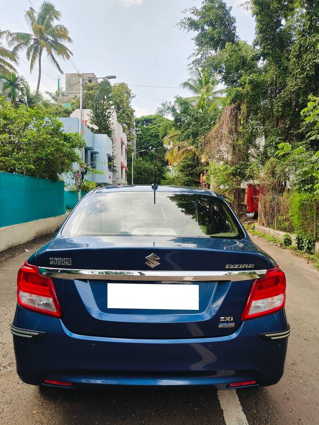 https://images10.gaadi.com/usedcar_image/4566808/original/processed_4e45cbf8e1000445f34500ac0824eb9f.jpg?imwidth=6402