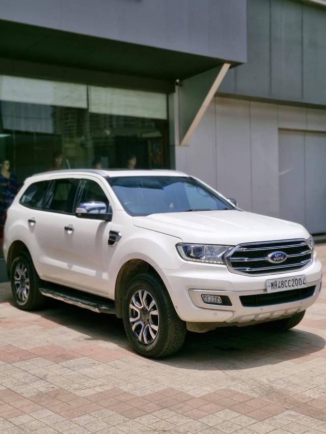 https://images10.gaadi.com/usedcar_image/4566815/original/processed_645cee78b83edcec37d3b95d378d7e6e.jpg?imwidth=6400