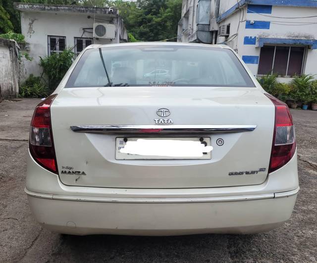https://images10.gaadi.com/usedcar_image/4566839/original/processed_f1a704f46168e86ec8a0d092deda0aee.jpg?imwidth=6402