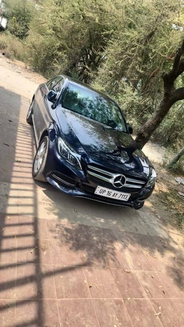 https://images10.gaadi.com/usedcar_image/4566842/original/4816cdf50f4b9f5ddf8372ed1995ccbd.jpg?imwidth=6401