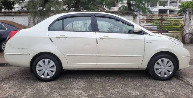 https://images10.gaadi.com/usedcar_image/4566845/original/processed_a64fbde0913698d408d4e145c71bdd84.jpg?imwidth=6401