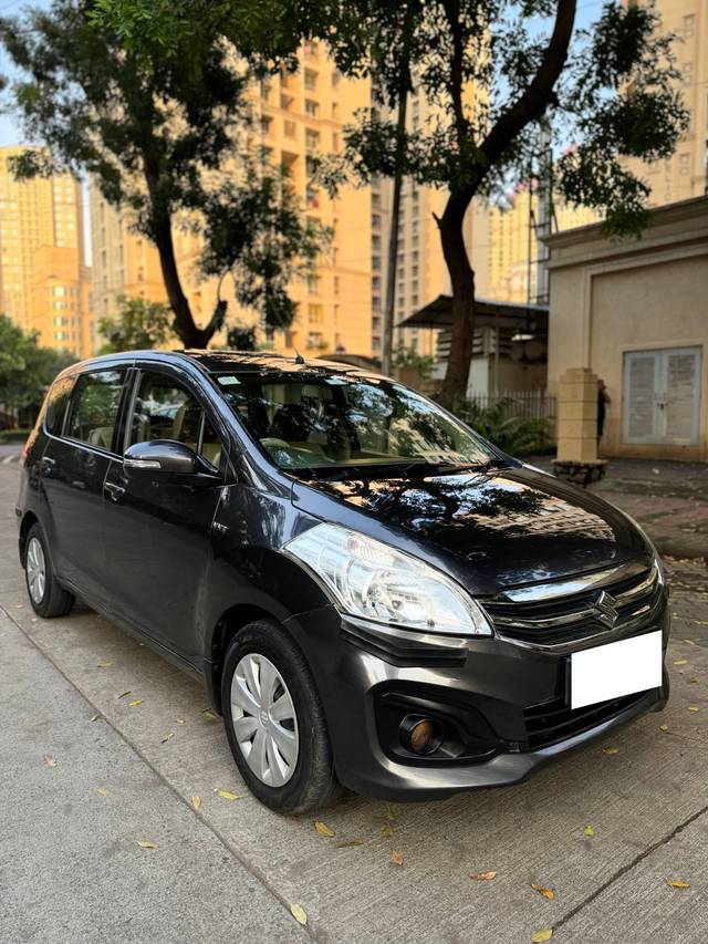 https://images10.gaadi.com/usedcar_image/4566854/original/processed_54499077-7841-41df-a9c7-7a49f2dbd2b0.jpg?imwidth=6400