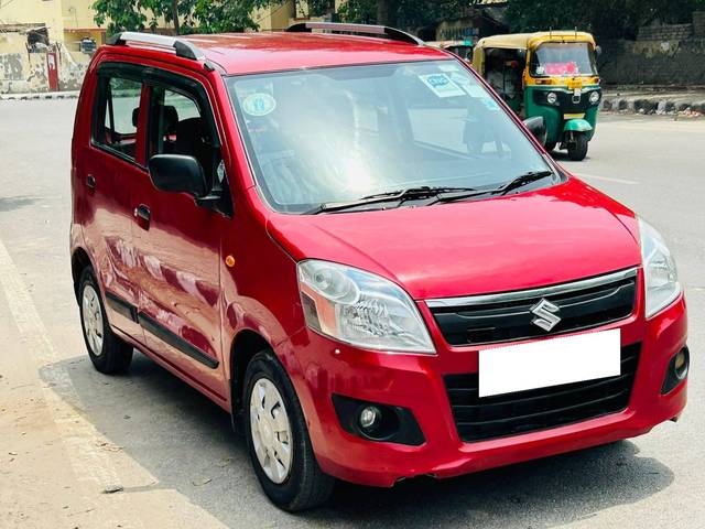 https://images10.gaadi.com/usedcar_image/4566855/original/processed_082a73edd389825e7885400f7bcf02ea.jpg?imwidth=6400