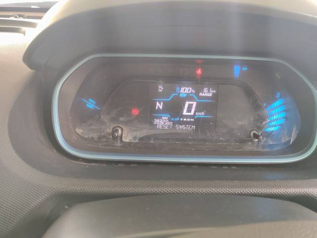 https://images10.gaadi.com/usedcar_image/4566897/original/e230ed801ecc9009930b0c131ae34e28.jpg?imwidth=6402