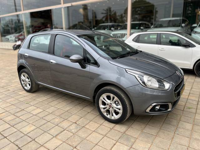 https://images10.gaadi.com/usedcar_image/4566919/original/d075a227296b872a5a8f4dd490fa04cb.jpg?imwidth=6400