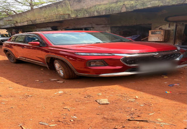 https://images10.gaadi.com/usedcar_image/4566927/original/950f2bf3-dc02-41f8-855e-21f817df8e91.?imwidth=6400
