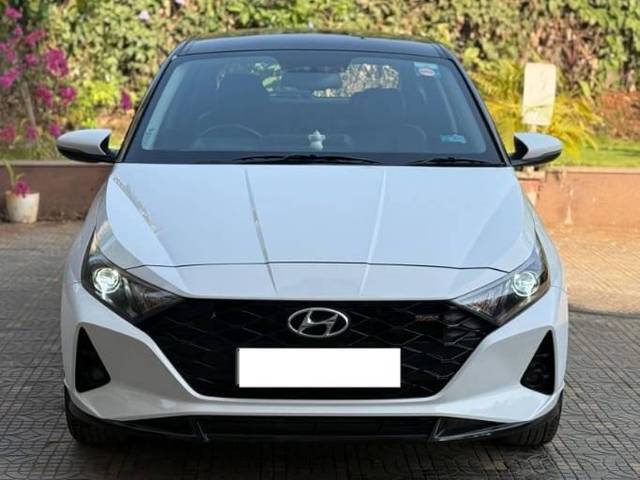 https://images10.gaadi.com/usedcar_image/4566991/original/processed_d444b77e683e77e667d83adcef646710.jpeg?imwidth=6402