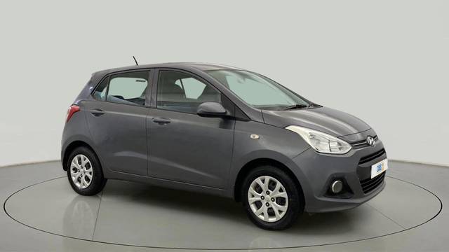 https://images10.gaadi.com/usedcar_image/4566998/original/e4e2f3d60343bdb88fc4972ec13a3483.jpg?imwidth=6400