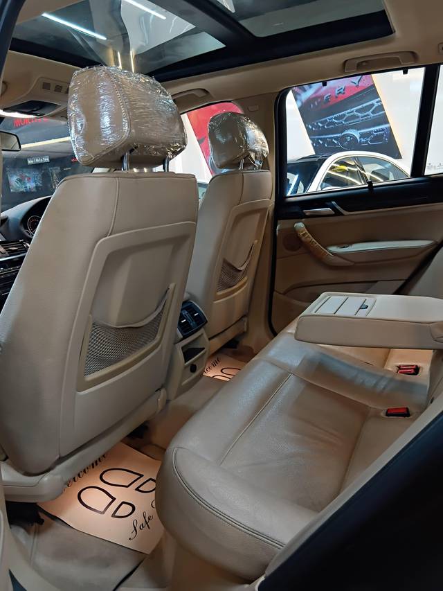 https://images10.gaadi.com/usedcar_image/4567007/original/9291ac74325a9030f94ba18e547f5751.jpg?imwidth=6402