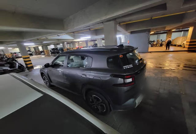 https://images10.gaadi.com/usedcar_image/4567020/original/f5a3c55d-bdda-44bd-99e8-ae6aa48bbdc5.?imwidth=6401