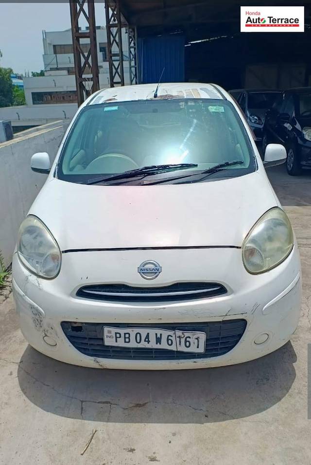 https://images10.gaadi.com/usedcar_image/4567058/original/7cd2c8382ad03c7ae5c5da3b53c7330e.jpg?imwidth=6400