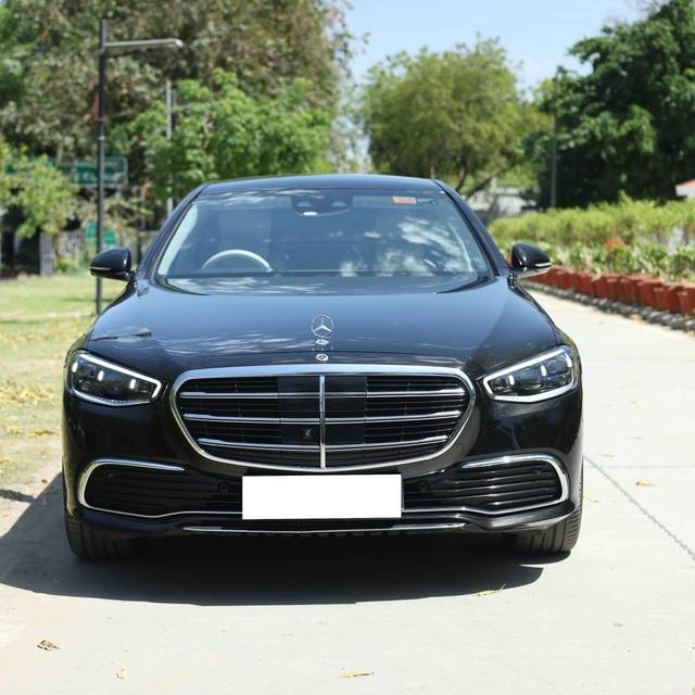 https://images10.gaadi.com/usedcar_image/4567063/original/processed_88bcb1de-2385-4ba3-a7cd-08454a34cf59.jpg?imwidth=6400