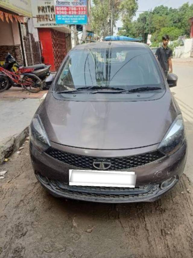 https://images10.gaadi.com/usedcar_image/4567118/original/processed_processed_d02578ea-ad60-4d96-b320-768580e57079.jpg?imwidth=6400