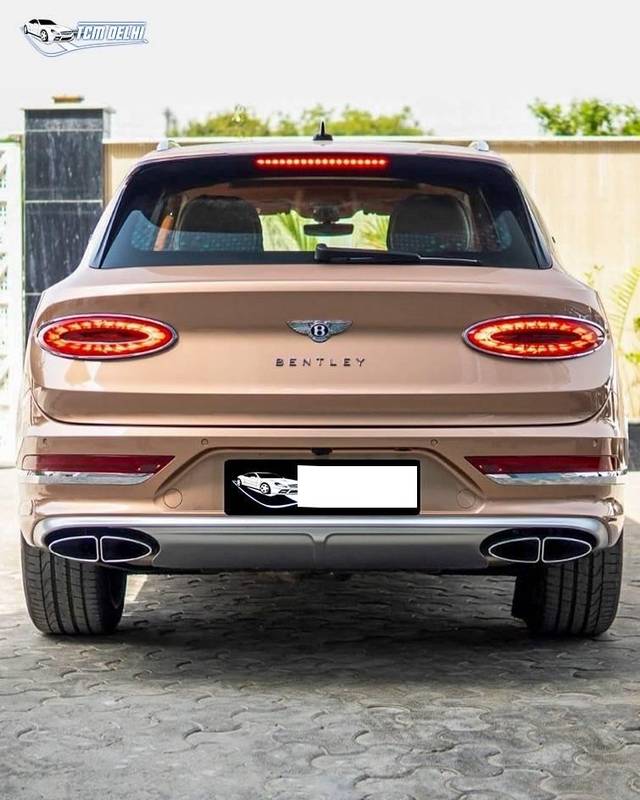 https://images10.gaadi.com/usedcar_image/4567126/original/processed_672d0be2-2883-4a15-85bd-629f5001c150.jpg?imwidth=6401