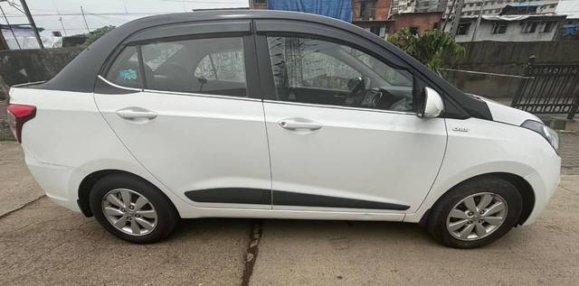 https://images10.gaadi.com/usedcar_image/4567135/original/processed_3fe42d252888356fdf849a620eb194d9.jpeg?imwidth=6401