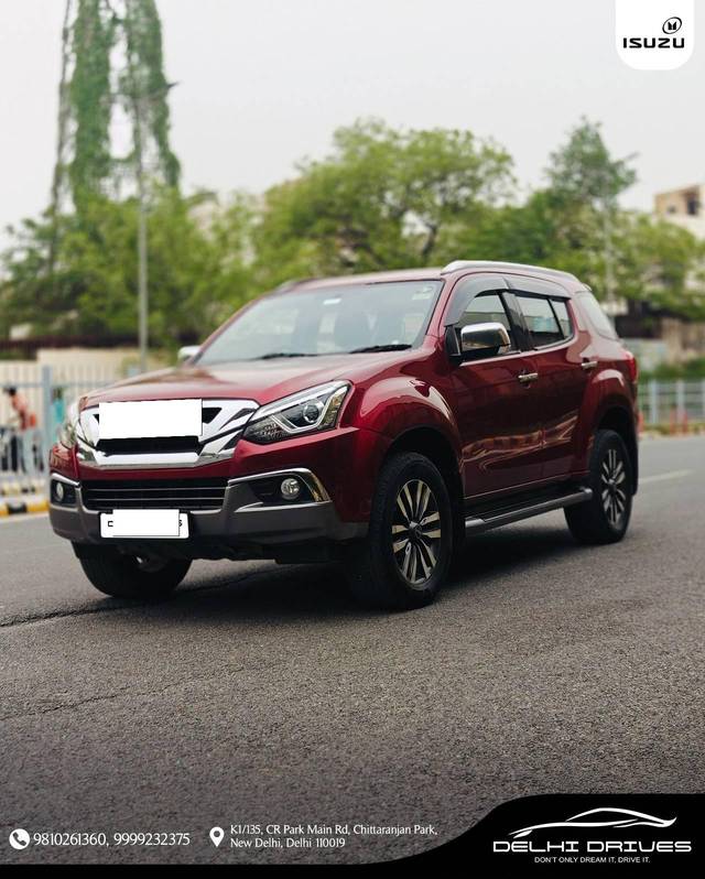 https://images10.gaadi.com/usedcar_image/4567149/original/processed_6a1877bb14c3312678f96a87342cf31d.jpeg?imwidth=6400