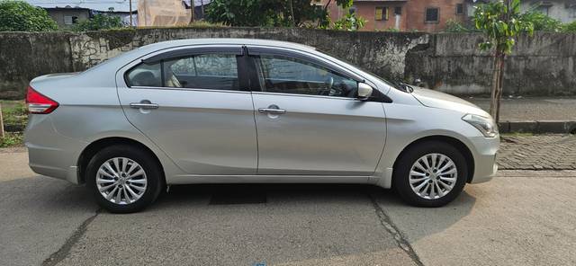 https://images10.gaadi.com/usedcar_image/4567155/original/b91c8b32d1cf59f2ee62b4b8d934ce58.jpeg?imwidth=6401