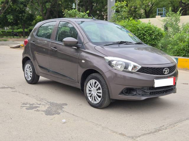 https://images10.gaadi.com/usedcar_image/4567175/original/processed_299f47099ca8b79df01ef28d6b4b07f3.jpg?imwidth=6400