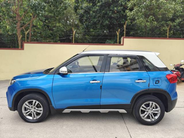 https://images10.gaadi.com/usedcar_image/4567193/original/processed_e657ca7b8de5a4f5df0c6a75e61bc013.jpg?imwidth=6402