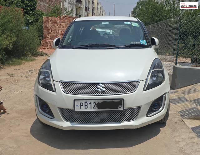 https://images10.gaadi.com/usedcar_image/4567198/original/3f8624d596d53fac9090976a5b8f952e.jpg?imwidth=6400