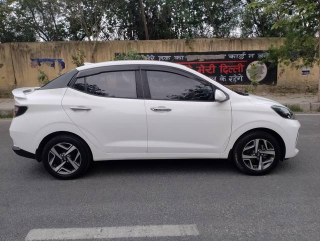 https://images10.gaadi.com/usedcar_image/4567201/original/processed_d03f75bad635bd3ddc39a11d995e106e.jpg?imwidth=6401