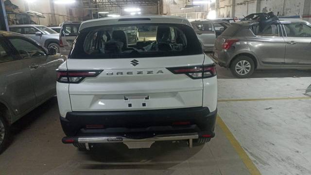 https://images10.gaadi.com/usedcar_image/4567234/original/processed_acbbd055-eb2c-4729-94b6-52206bf75cb2.jpg?imwidth=6401