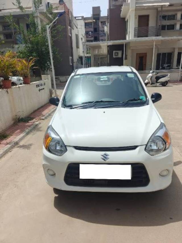 https://images10.gaadi.com/usedcar_image/4567250/original/processed_3d47612d-ce6d-46e8-890e-264d2e513075.jpg?imwidth=6402