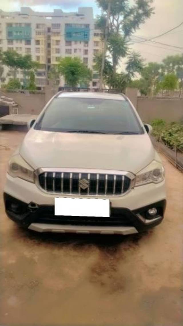 https://images10.gaadi.com/usedcar_image/4567256/original/processed_e69a6220-8d81-4b30-85aa-fe72e7eba3a3.jpg?imwidth=6400