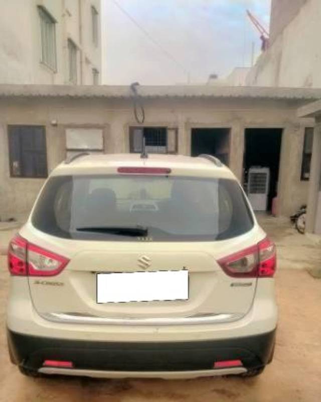 https://images10.gaadi.com/usedcar_image/4567256/original/processed_f2724871-b3d6-483f-a2c0-6ac21f8307c0.jpg?imwidth=6401