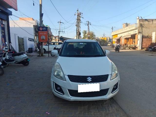 https://images10.gaadi.com/usedcar_image/4567270/original/processed_7845b628-a7f7-42c3-b328-747e8ba13f56.jpg?imwidth=6400