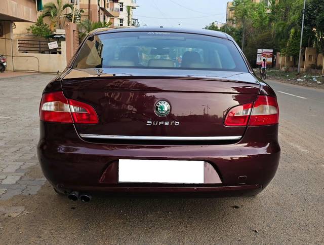 https://images10.gaadi.com/usedcar_image/4567278/original/processed_a48c1732bfc0a2424f70a91a54a27b29.jpg?imwidth=6402
