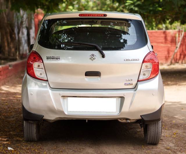 https://images10.gaadi.com/usedcar_image/4567286/original/processed_be31b2df38bb9818f9664c750a196168.jpg?imwidth=6402