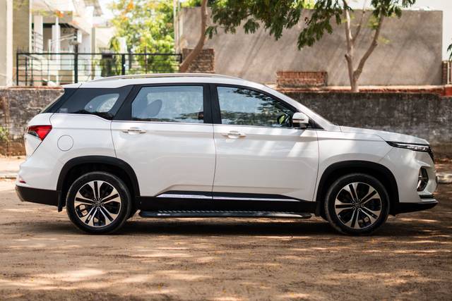 https://images10.gaadi.com/usedcar_image/4567294/original/3a96f2496e69de22413f2815957b9840.jpg?imwidth=6401