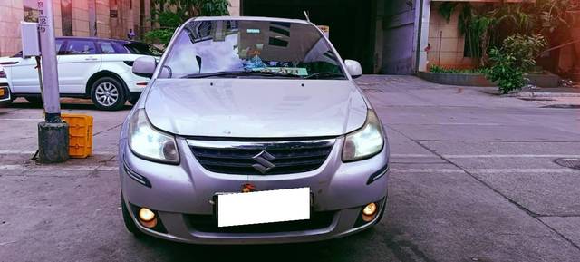 https://images10.gaadi.com/usedcar_image/4567327/original/processed_516775df-a7c8-44bf-bd2c-b5b931edb1f4.jpg?imwidth=6400