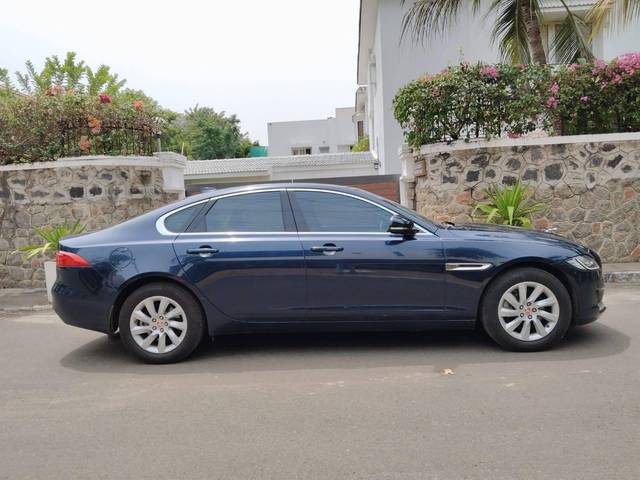 https://images10.gaadi.com/usedcar_image/4567426/original/processed_fa18462f1b4450ce8e3cdeac52bcfd31.jpg?imwidth=6401