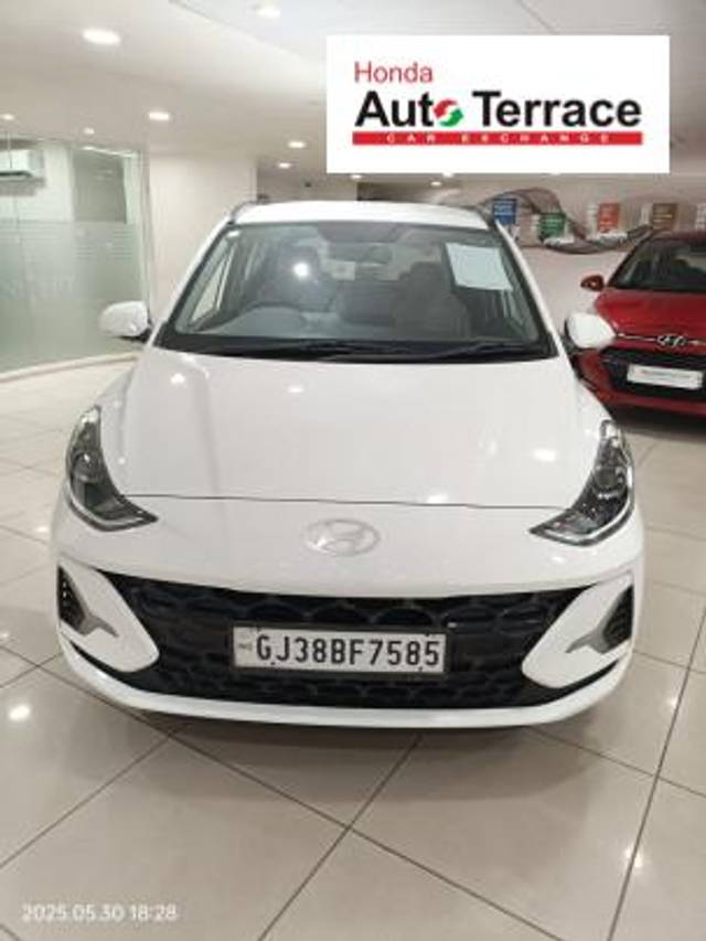https://images10.gaadi.com/usedcar_image/4567433/original/8e6db3a7074370b35622b72777466b80.jpeg?imwidth=6400