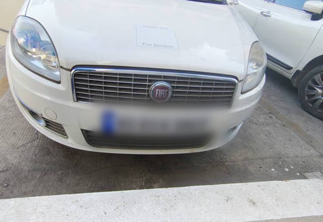 https://images10.gaadi.com/usedcar_image/4567496/original/23e01d97-8374-4d54-93ff-02669788b9b2.?imwidth=6400