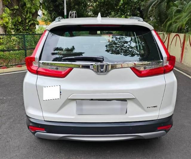 https://images10.gaadi.com/usedcar_image/4567505/original/processed_126ae7c6-3317-4306-a613-b2c0777bf1d7.jpg?imwidth=6402