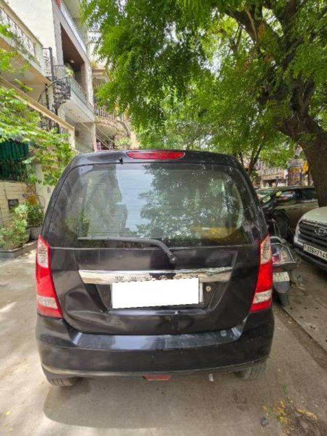 https://images10.gaadi.com/usedcar_image/4567523/original/processed_c11893a4-07e5-4d1b-9544-38decfdb160f.jpg?imwidth=6401