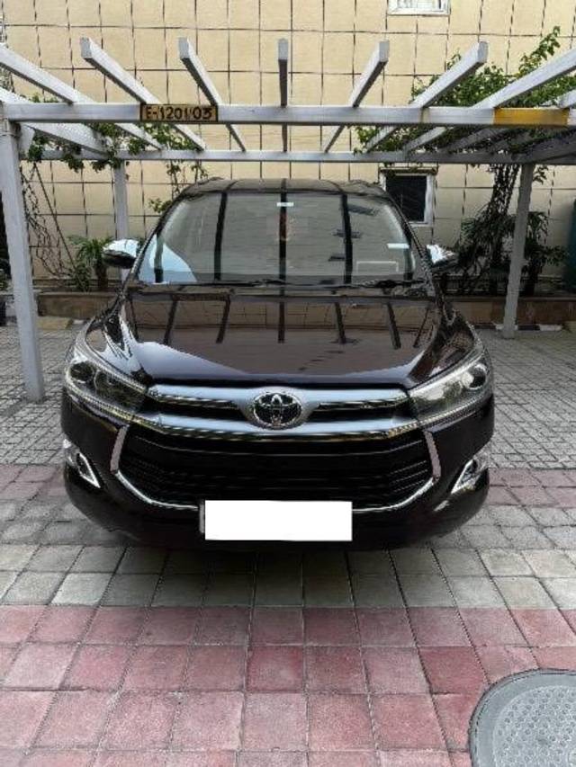 https://images10.gaadi.com/usedcar_image/4567533/original/processed_d73b5dcf-e5fe-4bd3-962c-f683119d6f24.jpeg?imwidth=6400