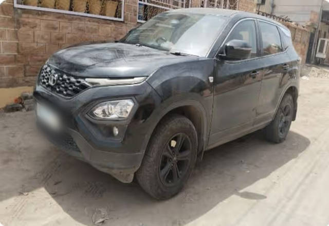 https://images10.gaadi.com/usedcar_image/4567564/original/0061caaf-9a16-4be7-970f-7d640bf07640.?imwidth=6400