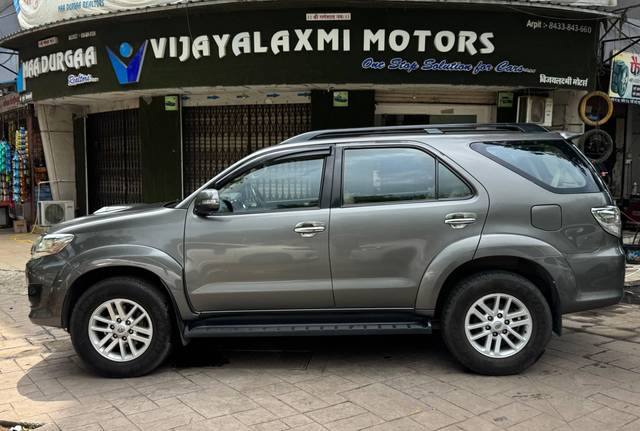 https://images10.gaadi.com/usedcar_image/4567610/original/processed_e3dcbf56-a598-48ca-b0b2-3bc7187e823e.jpg?imwidth=6400